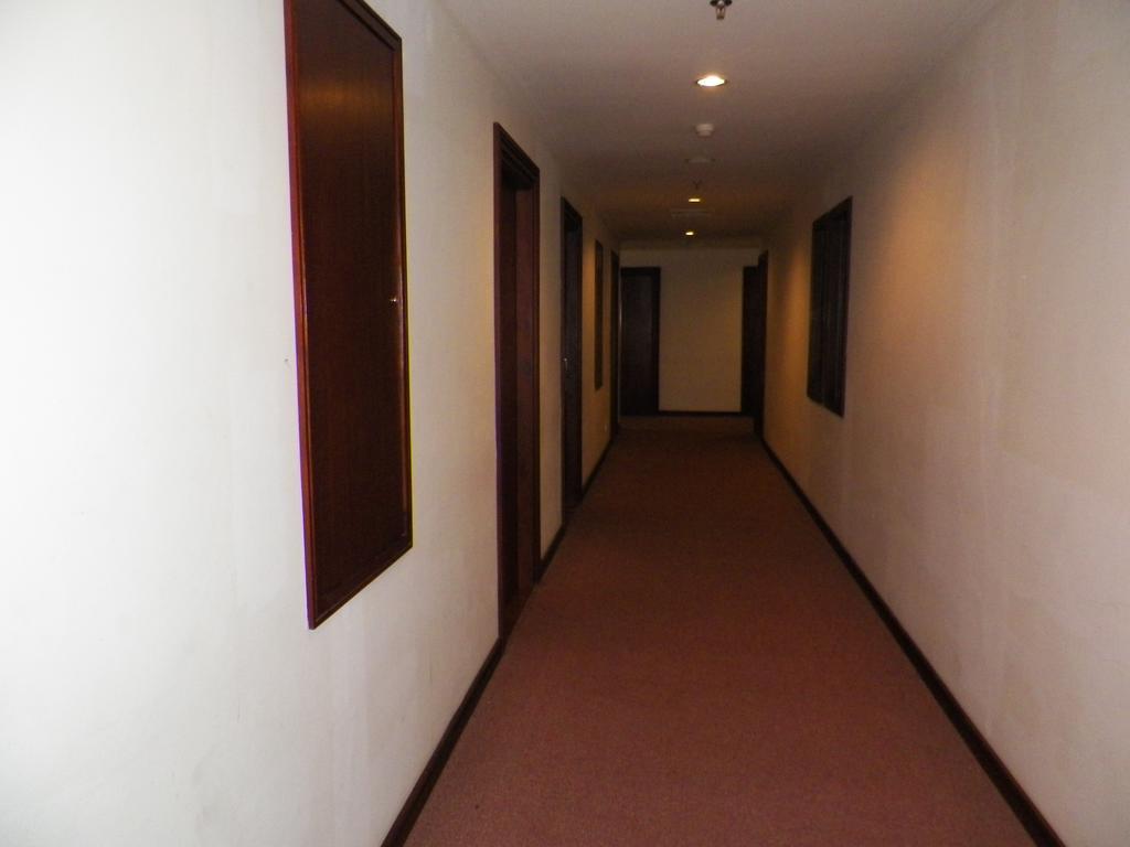 Lampion Hotel Solo Kültér fotó